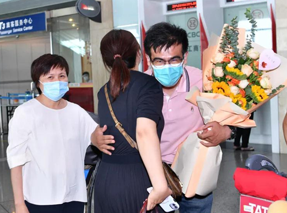 千里援藏 今日凯旋 北京大学第三医院第六批 “组团式”援藏医疗队回京