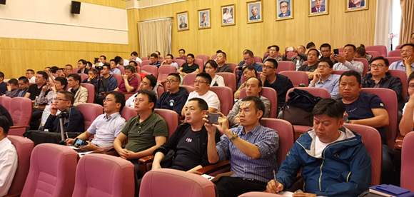 神经外科和脑血管疾病诊治中心举办复杂颈动脉狭窄多学科综合诊治新进展暨CEA学习班