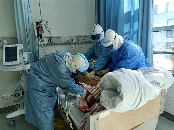 将专业、温馨的三米阳光洒向抗疫前线