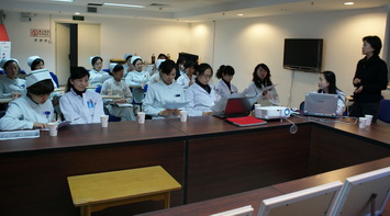 2011年3月党校院区工会小组举办“文化沙龙”活动