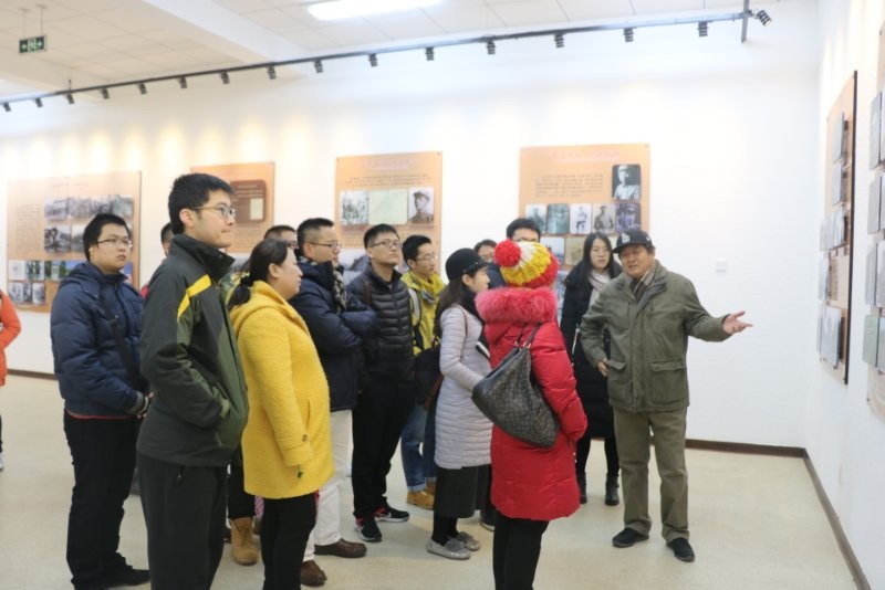 肿瘤放疗科党支部开展“不忘初心，方得始终”主题党日活动