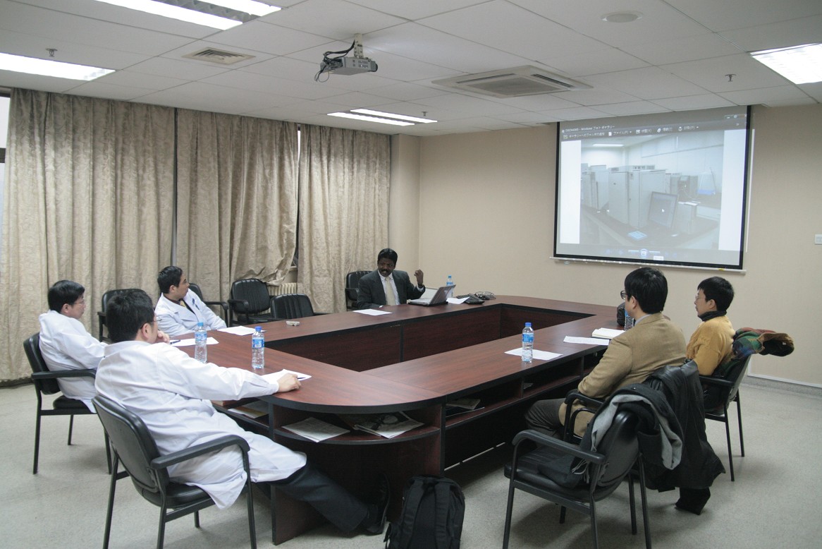 日本山梨大学干细胞移植专家Abraham教授来我院心脏外科交流访问